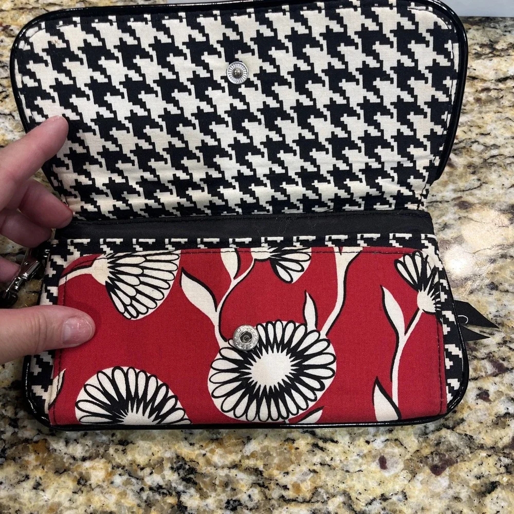 vera bradley wallet Black With Colors - Picture 4 of 8